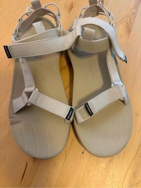 Merrell Khaki Slip-On Outdoor Sandals